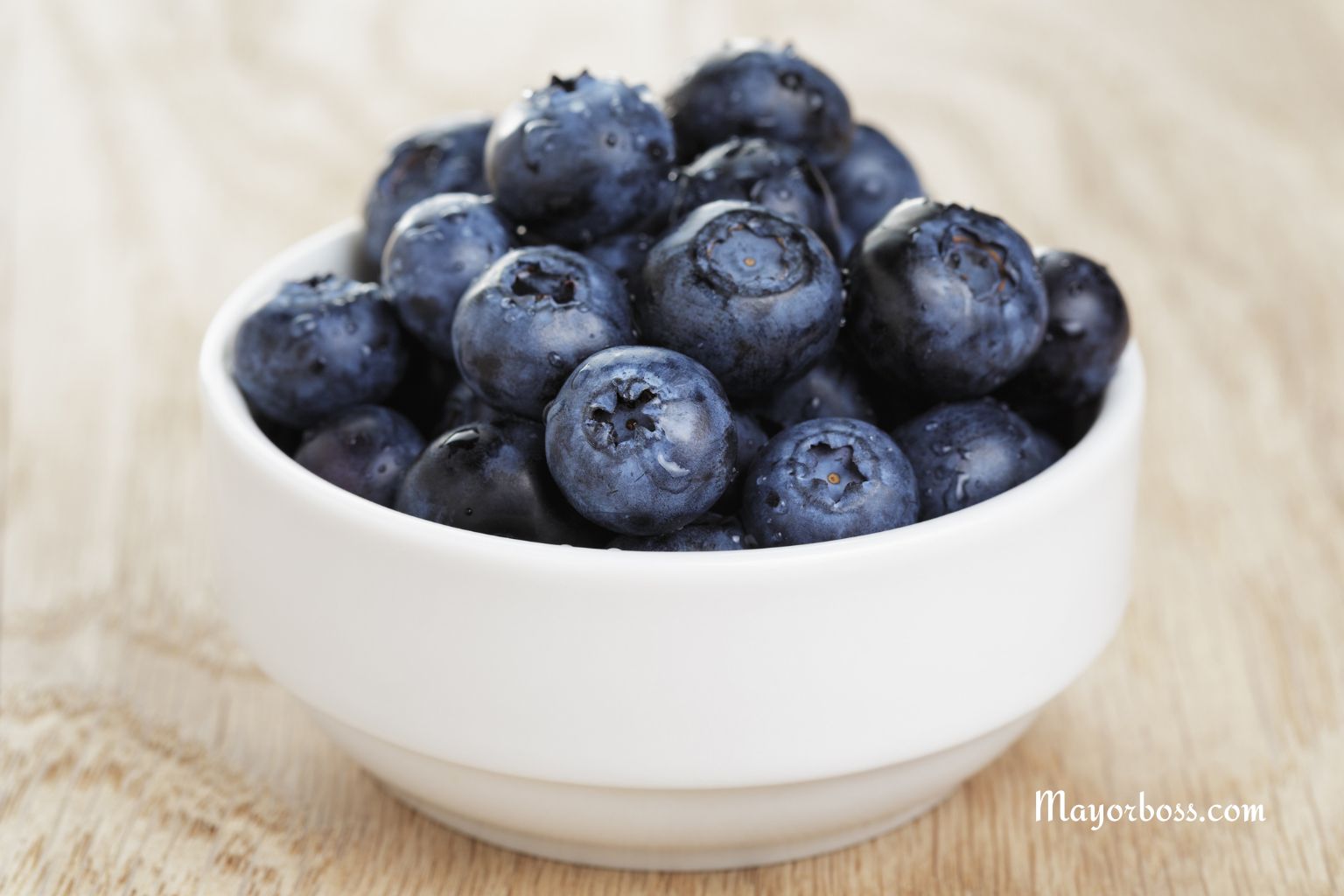 Why You Need to Wash Blueberries and How to Do it Properly