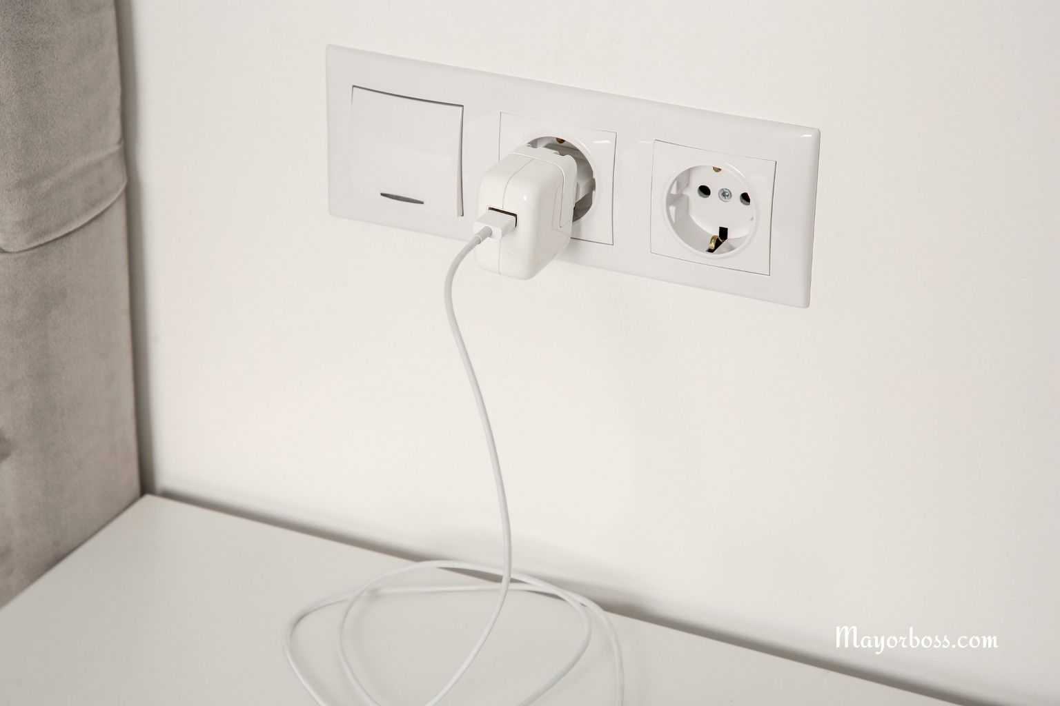 Never Leave a Charger in the Outlet Without a Phone. Here’s Why
