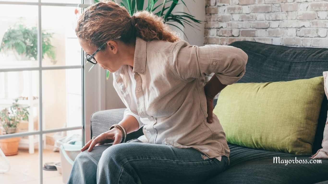 If Your Muscle Keeps Twitching, Your Kidneys May Be Trying to Warn You